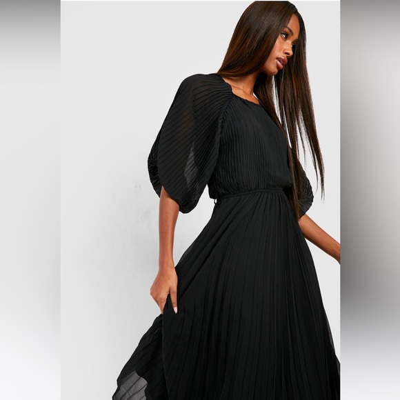 NWT Boohoo Pleated Puff Sleeve Midi Dress - Picture 4 of 5